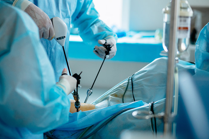 맹장 절제술과 복강경 검사의 차이점
