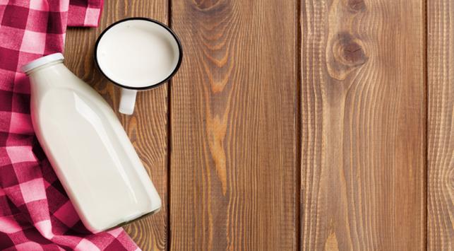 건강을 위한 순수한 우유의 5가지 이점