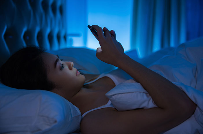 El impacto de la luz azul en los dispositivos que perturban la salud