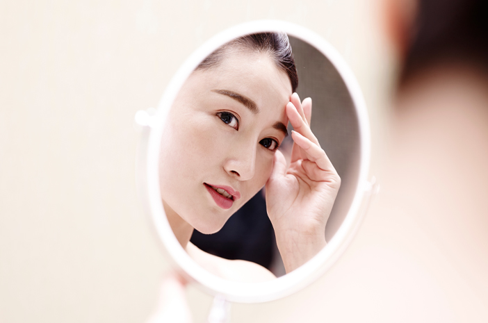 5 prostych sposobów na zapobieganie przedwczesnemu starzeniu się skóry twarzy