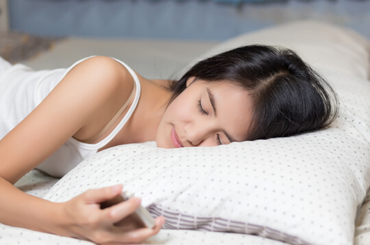 척추측만증이 있는 사람들을 위한 좋은 수면 자세