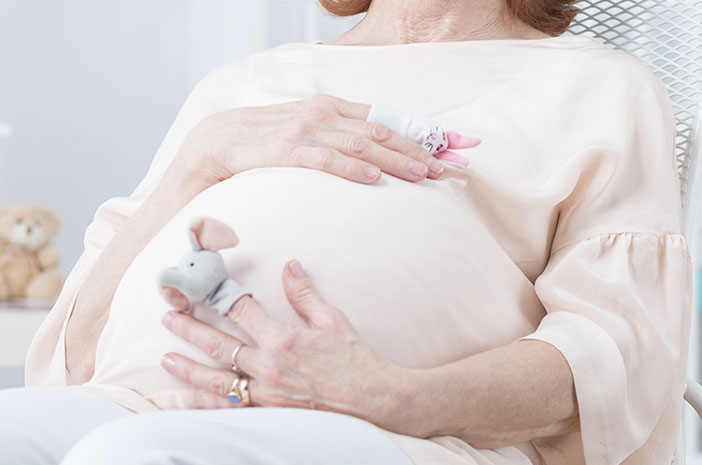 50대에 임신하면 도사리고 있는 6가지 건강 위험