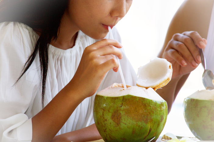 코코넛 물을 마시는 것이 신장에 좋다는 것이 사실입니까?