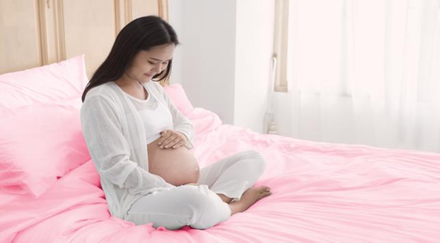 임신 중기 동안 산모와 태아를 건강하게 유지하기 위한 6가지 팁
